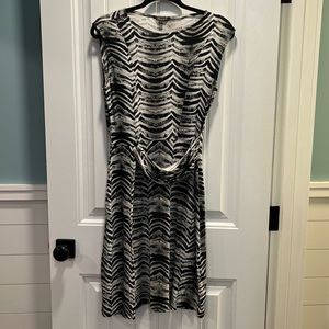 Dunia Sleeveless Faux Wrap Black and‎ White Dress. Size Large.